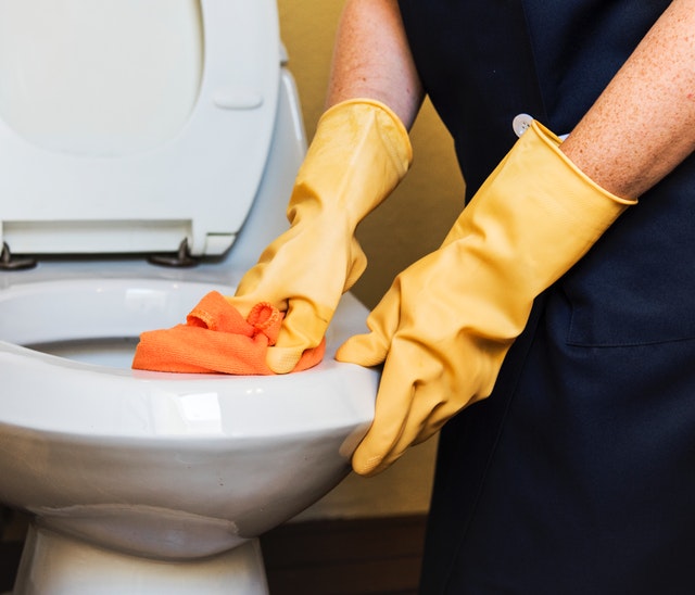 cleaning washroom